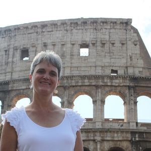 Meet your Posher, Gina